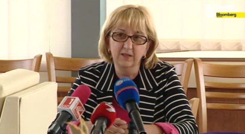 Едва една шеста от партиите у нас били реално действащи