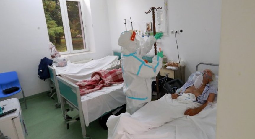 Абсолютен черен рекорд в Румъния: 574 души починаха от Ковид-19