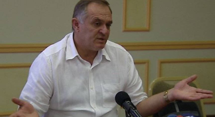 Футболните клубове спират достъпа на камери до стадионите