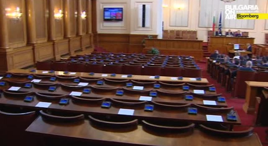 Дебатите по промените в закона за МВР отново скараха опозиция и управляващи