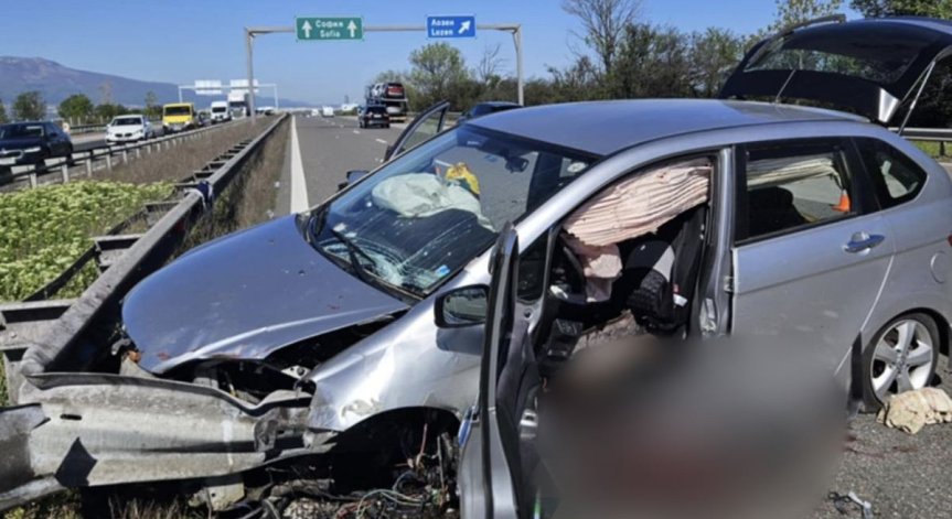 Печалба от чуждото нещастие: Колко взеха за репатриране на колата от АМ 