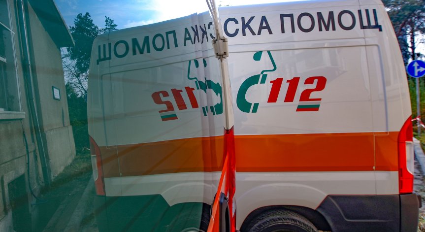 Мъж скочи от 9-ия етаж на болница и оцеля
