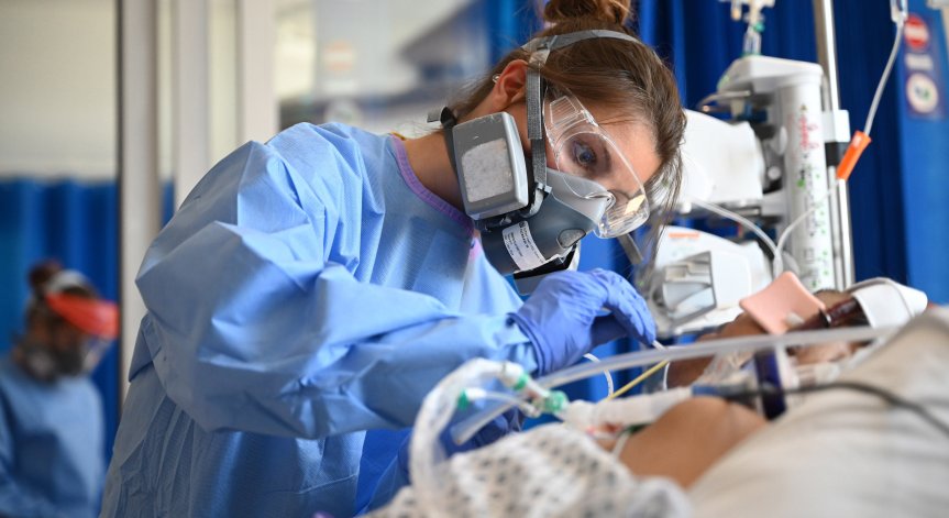 Великобритания с най-висок ръст новозаразени от януари насам