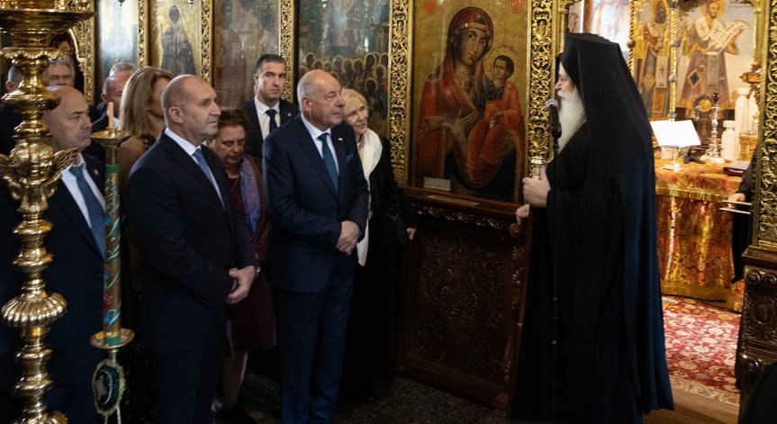 Радев: България и Унгария имат духовна връзка векове назад (+СНИМКИ)