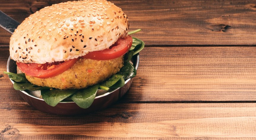 Настъпва краят на веганския бургер и соевия кашкавал в ЕС