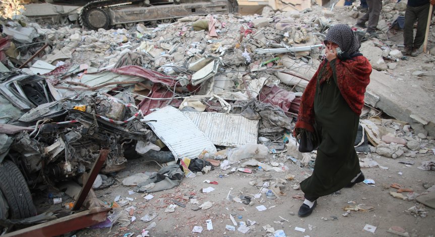 Сеизмолог предрекъл земетресението в Турция 3 дни по-рано?