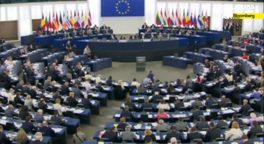 ЕП гласува кандидатурата на Жан-Клод Юнкер за председател на ЕК