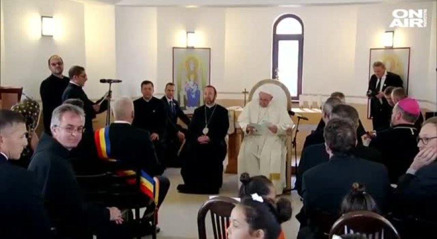 Папата се извини на ромите за всички случаи на дискриминация