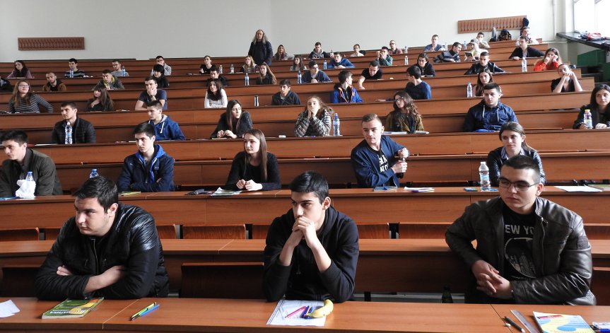 Оценките от матурите стават вход за над 40 университета