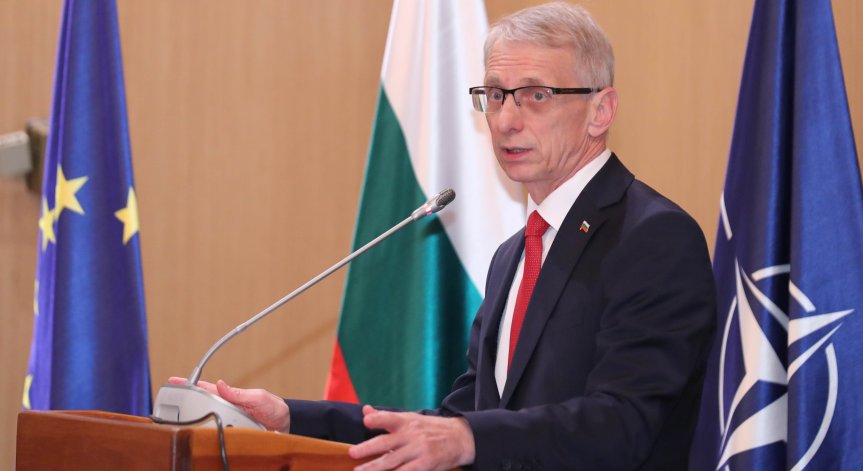 Денков заминава за Германия за среща с Олаф Шолц