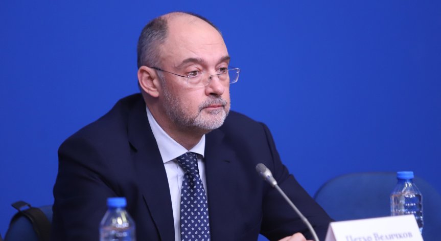 Петър Величков води паралелния конгрес на БФС, обяви дневен ред с 10 точки