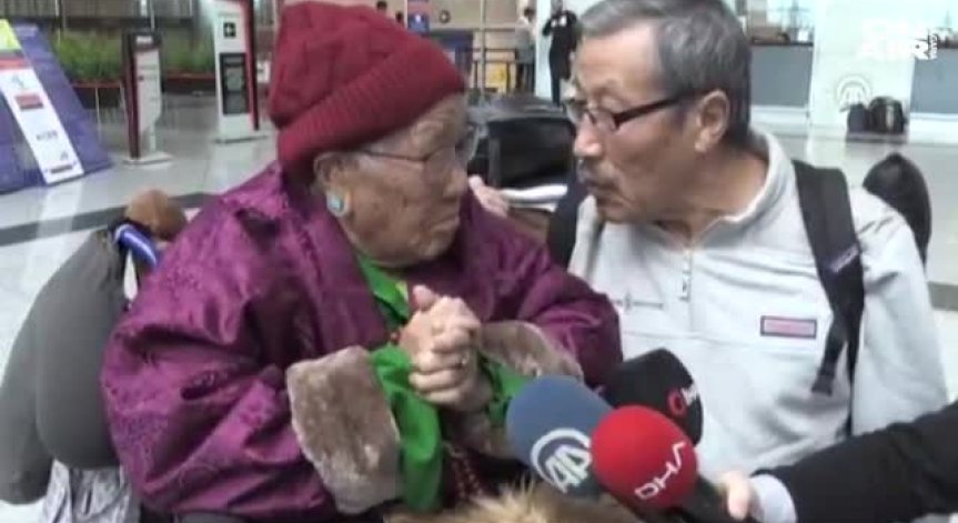 102-годишна отпразнува рождения си ден на борда на самолет