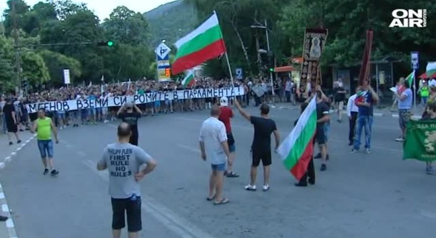 Валери Симеонов увери: Напрежението в Асеновград намалява