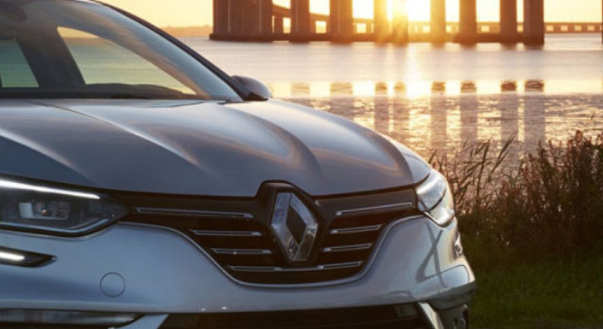 Renault изтегля 15 000 коли