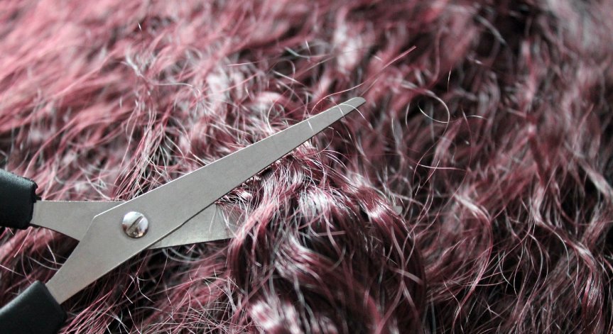 Как да подстрижем косата си у дома без да я съсипем
