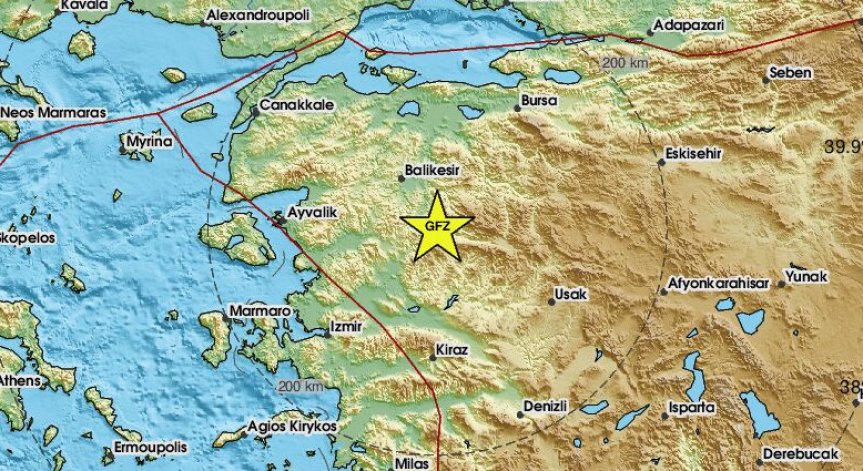 Земетресение с магнитуд 4,8 по Рихтер удари Турция