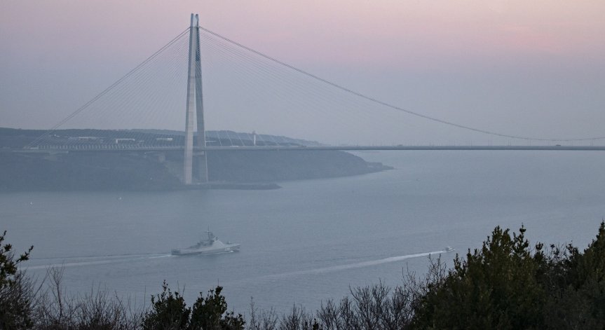 Мината в Босфора се оказа руска, с 30 кг експлозив, може да потопи всеки кораб