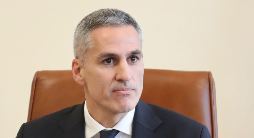 Андрей Гюров: Няма директна военна заплаха за България