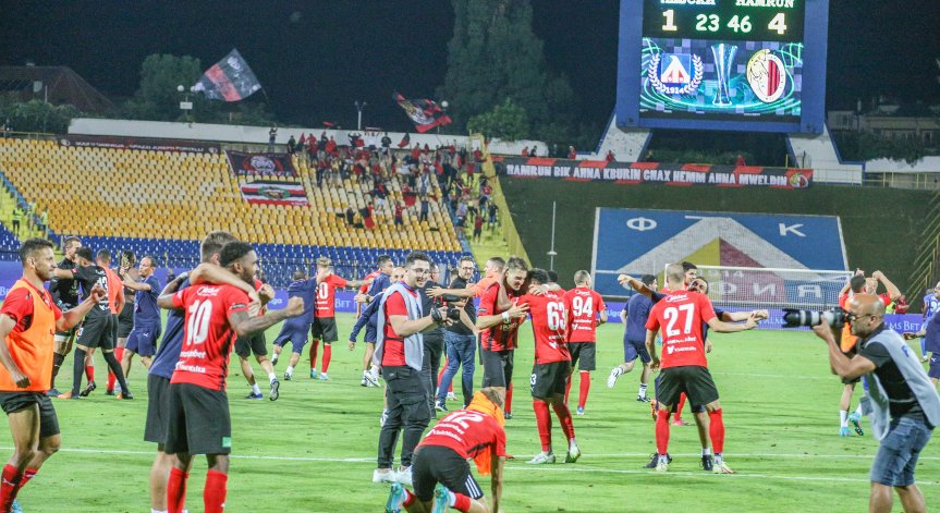 УЕФА казва във вторник дали 