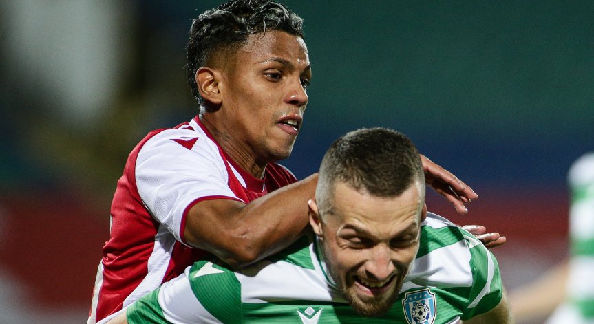 Армейците и моряците влизат в здрав сблъсък в турнира за Купата.