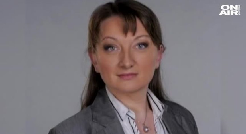 Гласуват кандидатурата на Сачева за социален министър