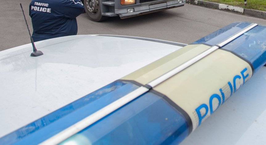 Правят първи оглед на взривения склад за боеприпаси край Карнобат