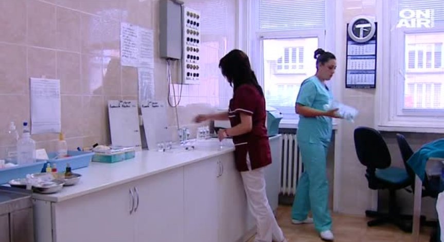Медицинските сестри готвят протест, настояват за адекватно заплащане