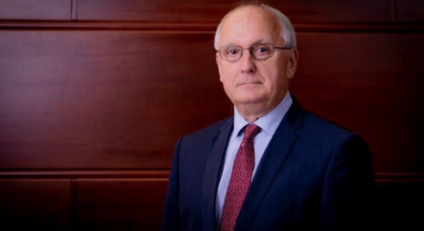 Управляващите в Унгария номинираха Андраш Бака за президент