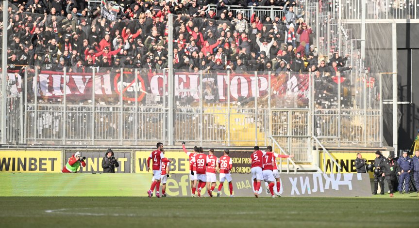 Най-много са наказанията заради използването на пиротехника.