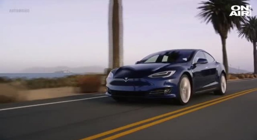 Безпилотните коли на Tesla ще са готови до 6 седмици