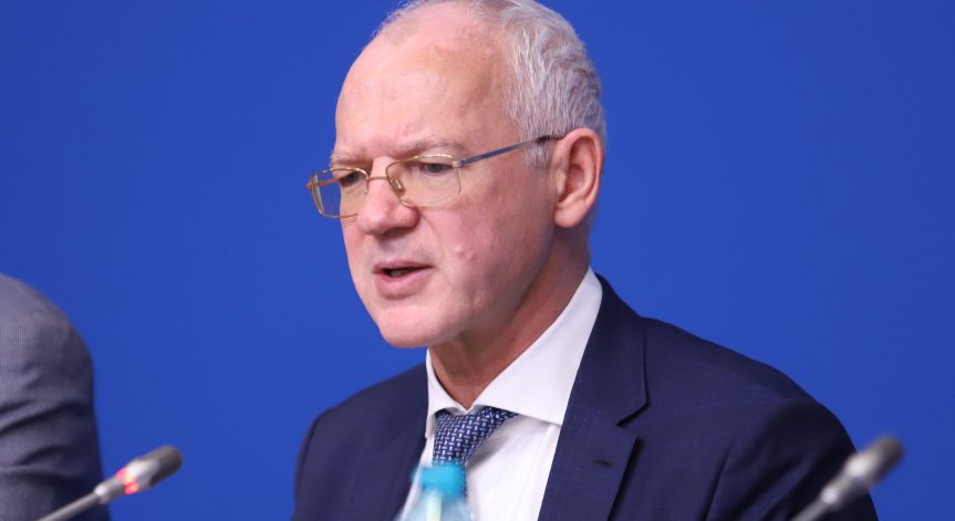 Велев: Актуализацията на бюджета не ни удовлетворява, превръща се в антикризисни мерки