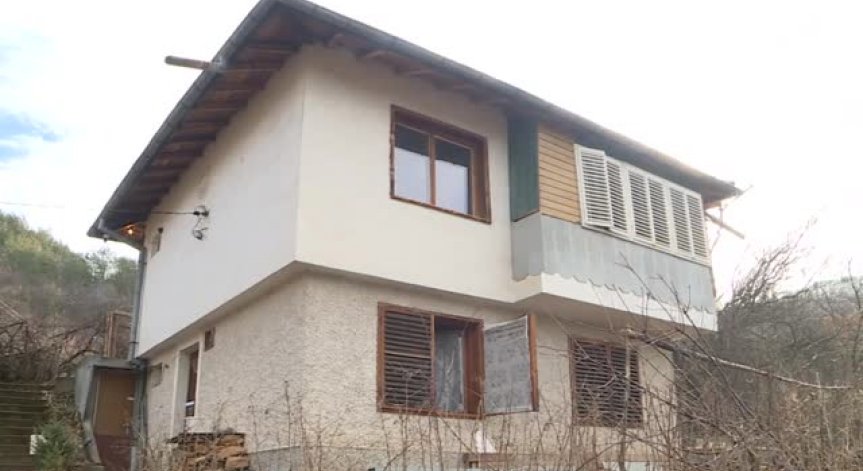 След смъртта на Росен Ангелов: Продължават огледите в Луково