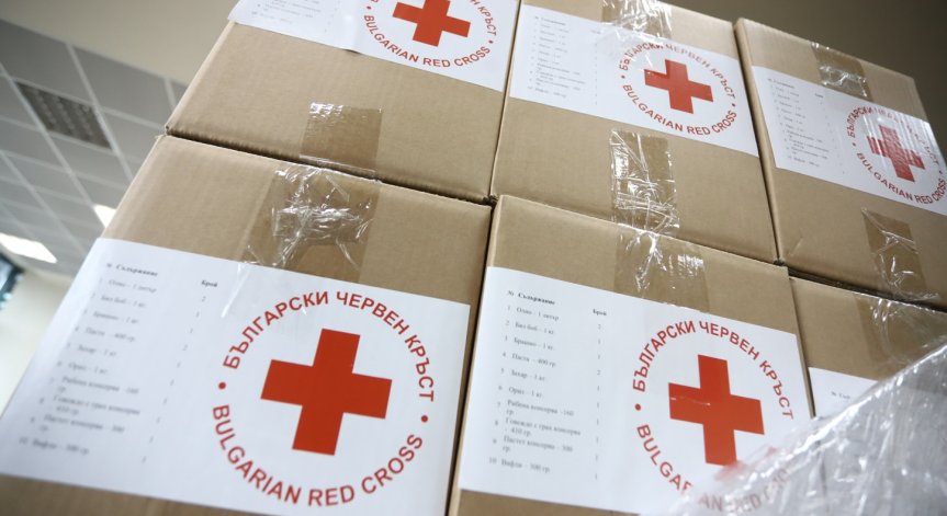 Първите 2 тона хуманитарна помощ на БЧК пристигат в Сирия