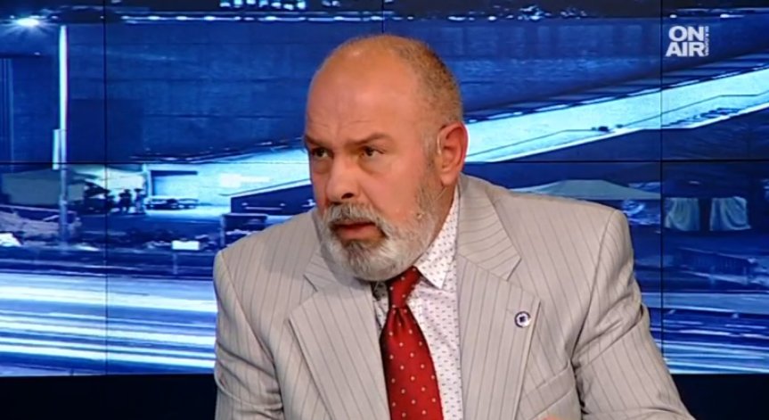 Никой не се интересува от Сирия, всеки гледа да вземе парче от пая, твърди дипломат