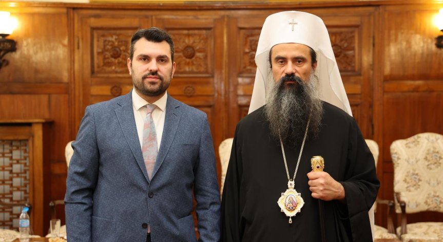 Двамата подчертаха важността на моралните ценности и традиционните устои.