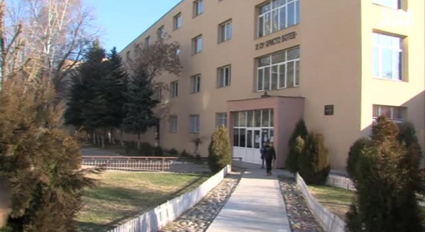 Баща ошамари чуждо дете в благоевградско училище