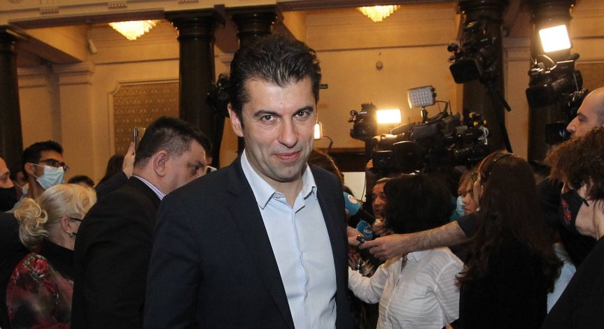 Кирил Петков се отказа от имунитета си: Замяната на Гешев със Сарафов е имитация