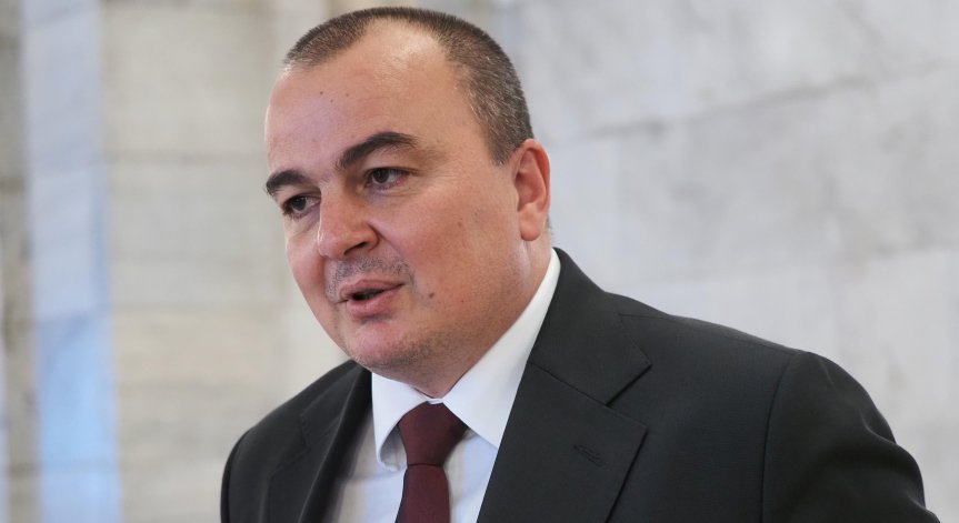 Министър Абровски: Амбицията ни е да защитим българските производители