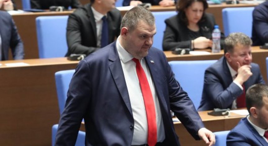 Пеевски: Конституцията е гарант за правата и свободите на всички български граждани