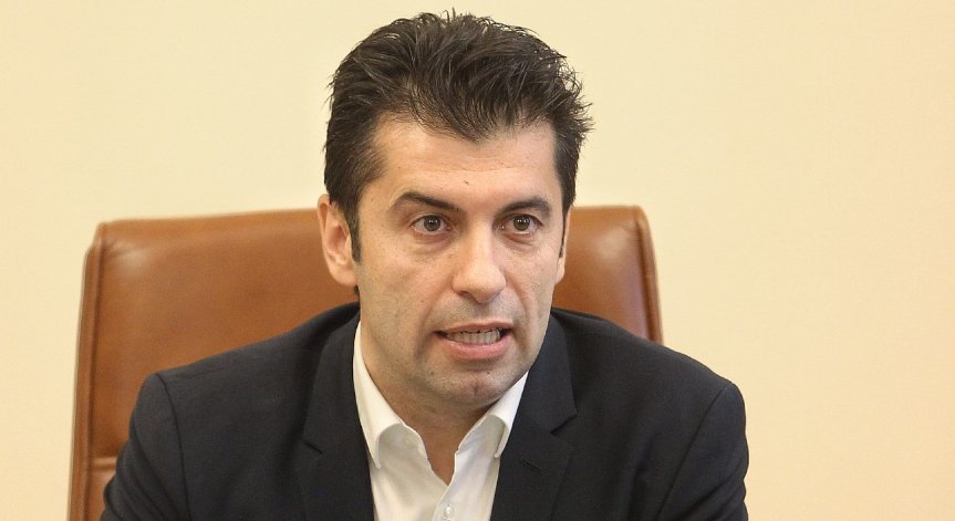 Кирил Петков и Лена Бориславова са призовани на разпит във ВКП