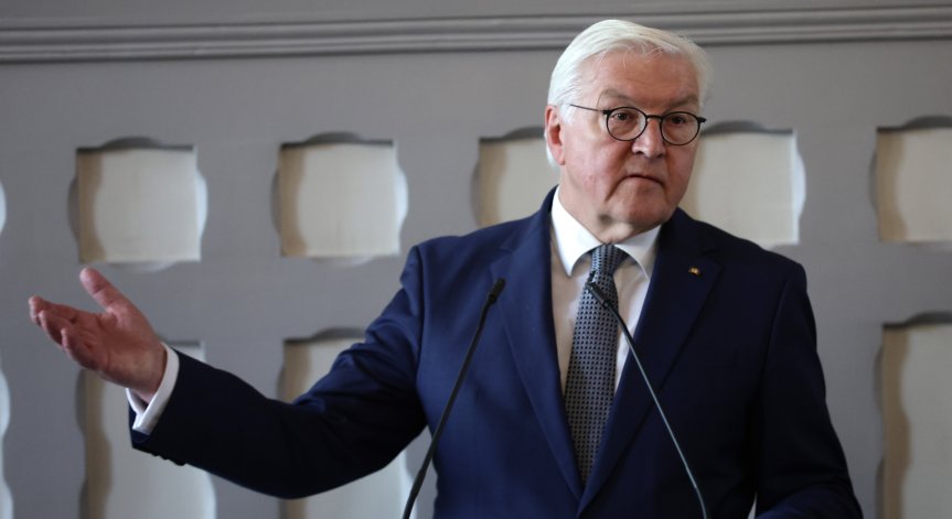 Германският президент: Отговорните за палежа в Солинген ще бъдат наказани