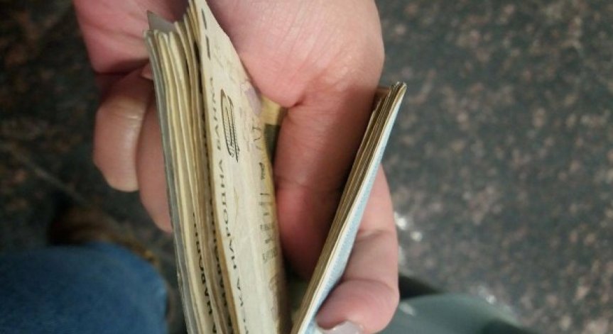 Eвростат: Българите продължават да са най-бедните в ЕС