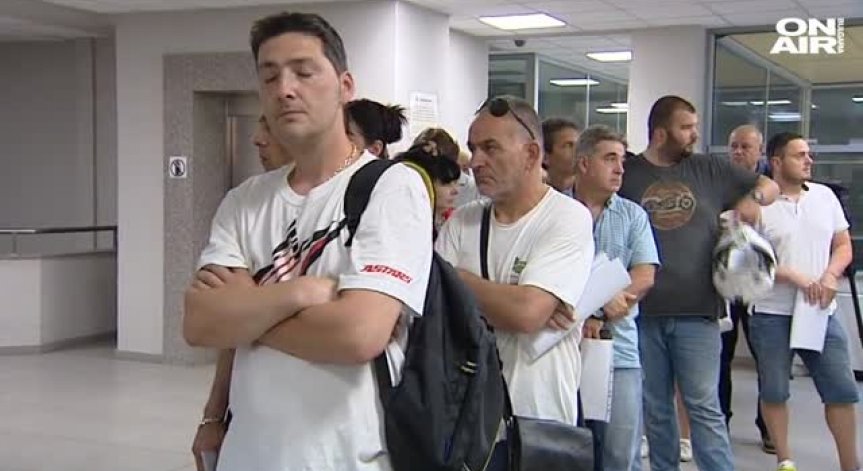 Най-после! Търговският регистър тръгва от 16 часа днес