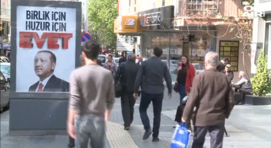 Двама души загинаха след сбиване заради референдума в Турция