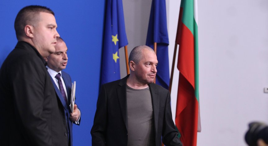 Тошко Йорданов пак обвини Петков, този път за създаване на корупционна среда в МРРБ
