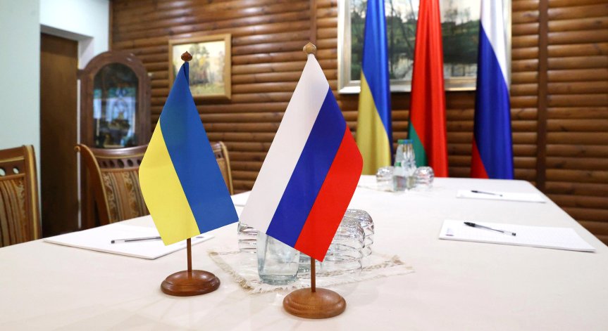 Москва не се е отказала от преговорите: Зеленски действа против интересите на Украйна