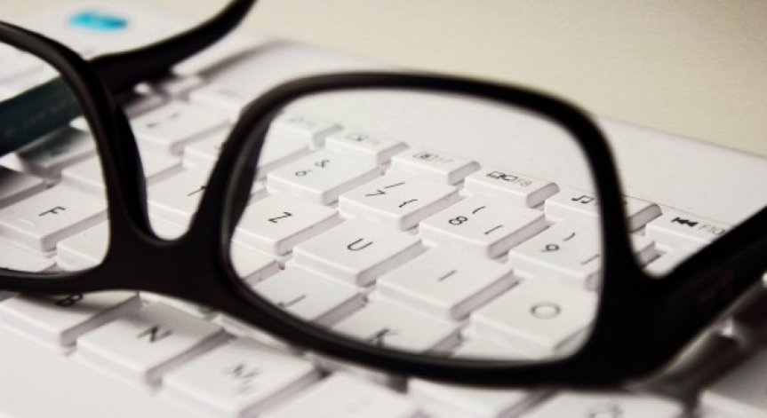 Педофили дебнат в интернет, 30% от децата - готови за среща с непознат