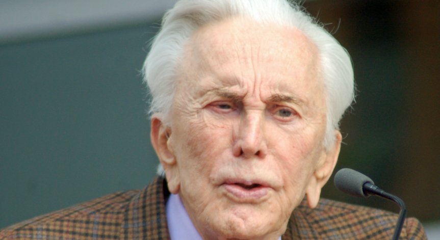 Къкр Дъглас на 100 години