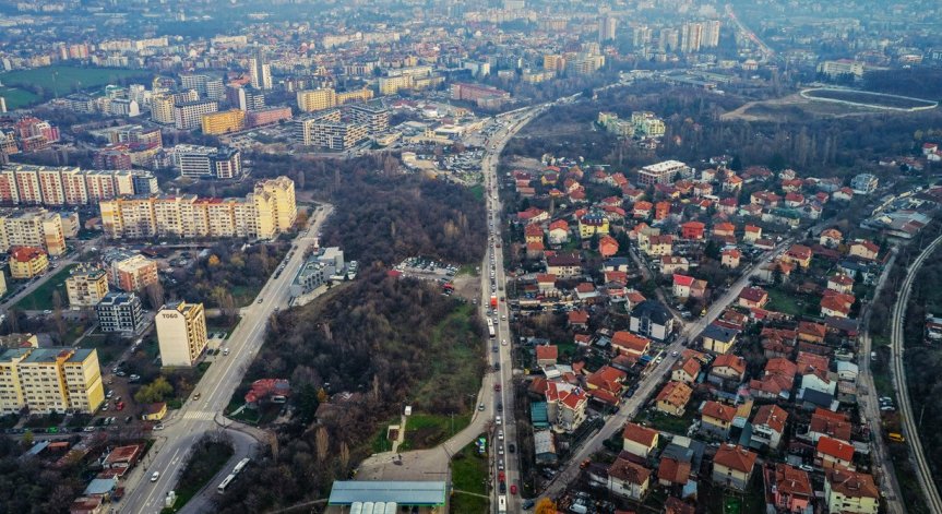 Столичната община отчуждава имоти за Детската болница, метрото и нови булеварди
