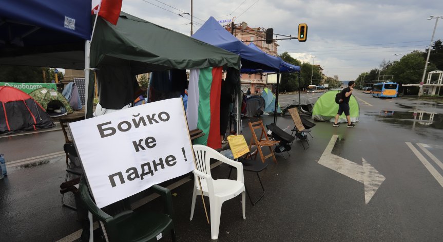 Протестиращи в Ловеч и Пловдив готвят блокади на пътища и булеварди
